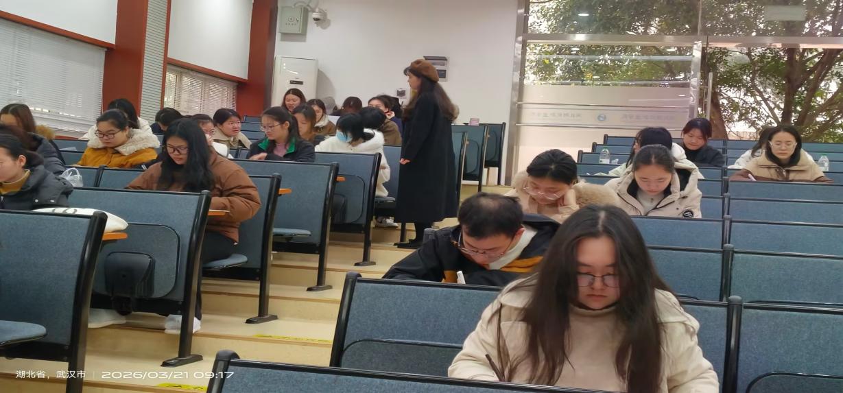 护航逐梦路 助学结硕果